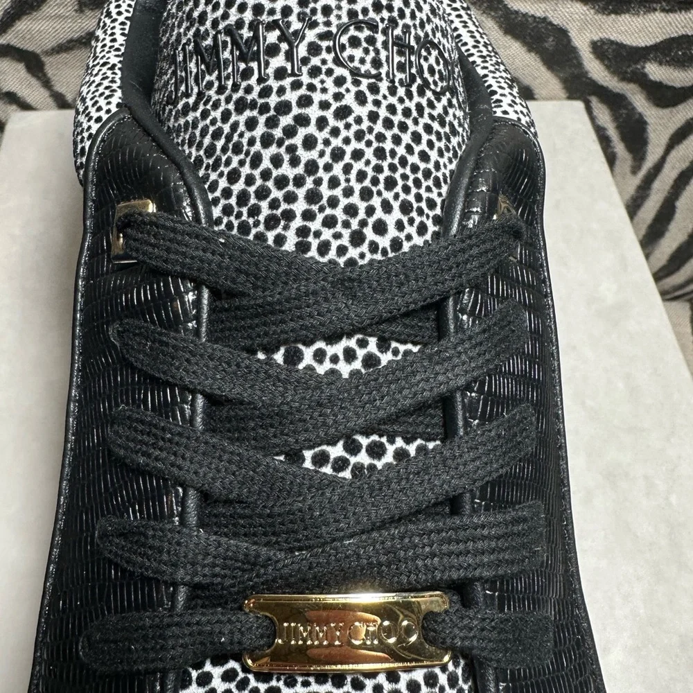 Jimmy Choo - Picture 2 of 9